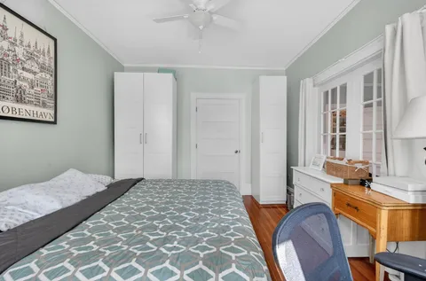Contact Agent | 17 Park Vale, Unit 4, Brookline, MA 02446