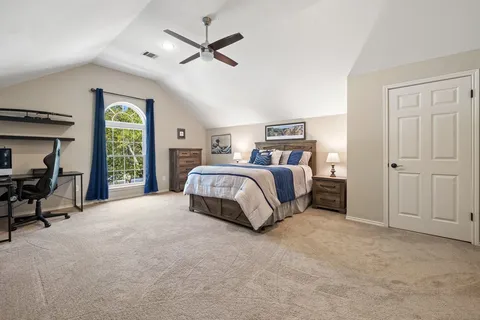 $1,250,000 | 12424 Fairfax Ridge Place, Austin, TX 78738