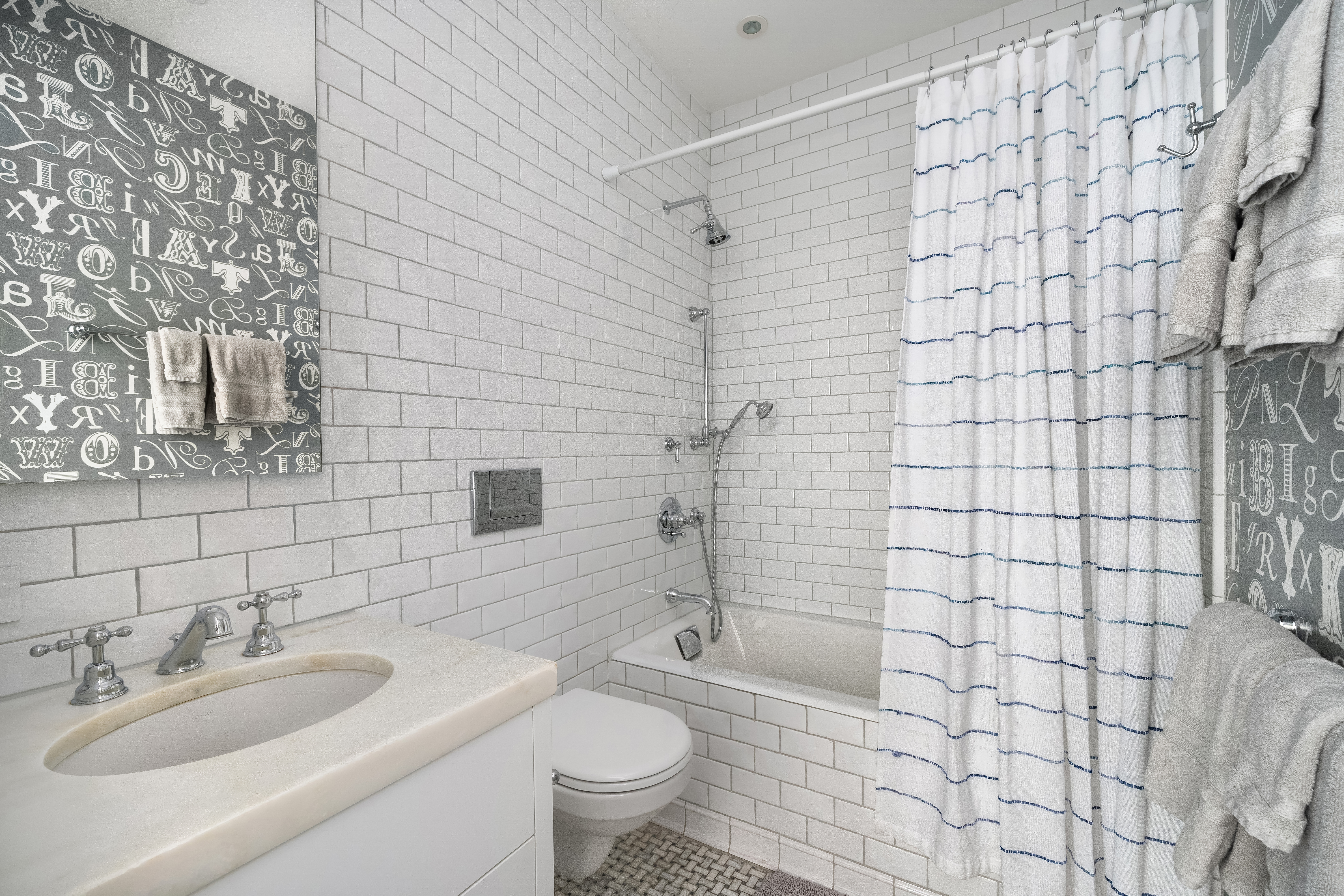 195 Hudson Street, Unit 5D Manhattan, NY 10013 - Photo 15 of 21