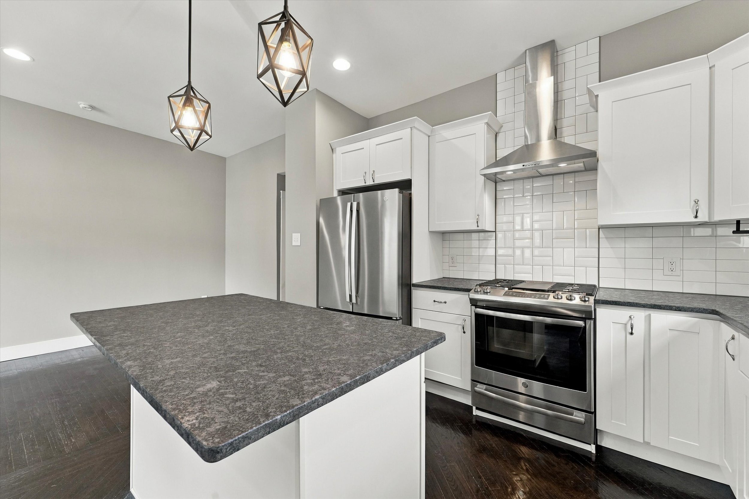 7242 Hill Road Philadelphia, PA 19128 - Photo 14 of 37 Gallery Image 14