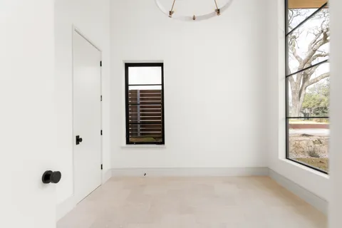 $5,890,000 | 3411 Bridle Path, Austin, TX 78703