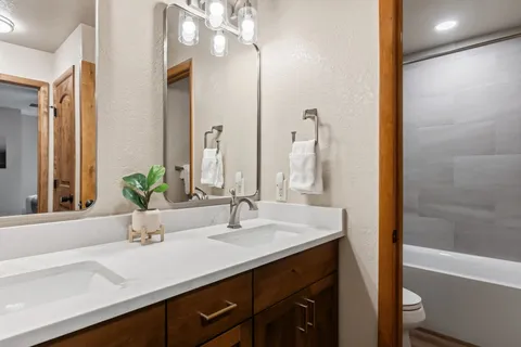 $1,275,000 | 325 Four O'clock Road, Unit C301, Breckenridge, CO 80424