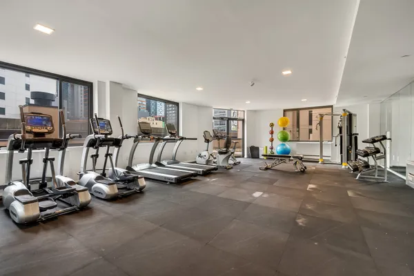 $1,488,000 | 25-19 43rd Avenue, Unit 508 | Long Island City