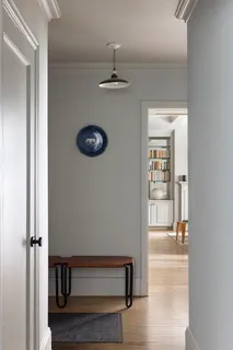 a view of livingroom with furniture and ceiling fan