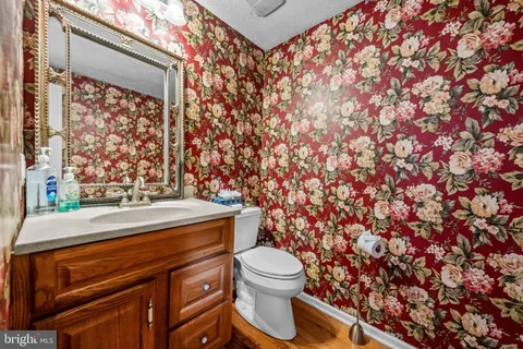 $575,000 | 213 Hurffville Road, Sewell, NJ 08080