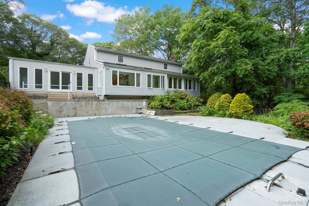 83 Shore Road Mount Sinai, NY 11766 - Photo 26 of 33