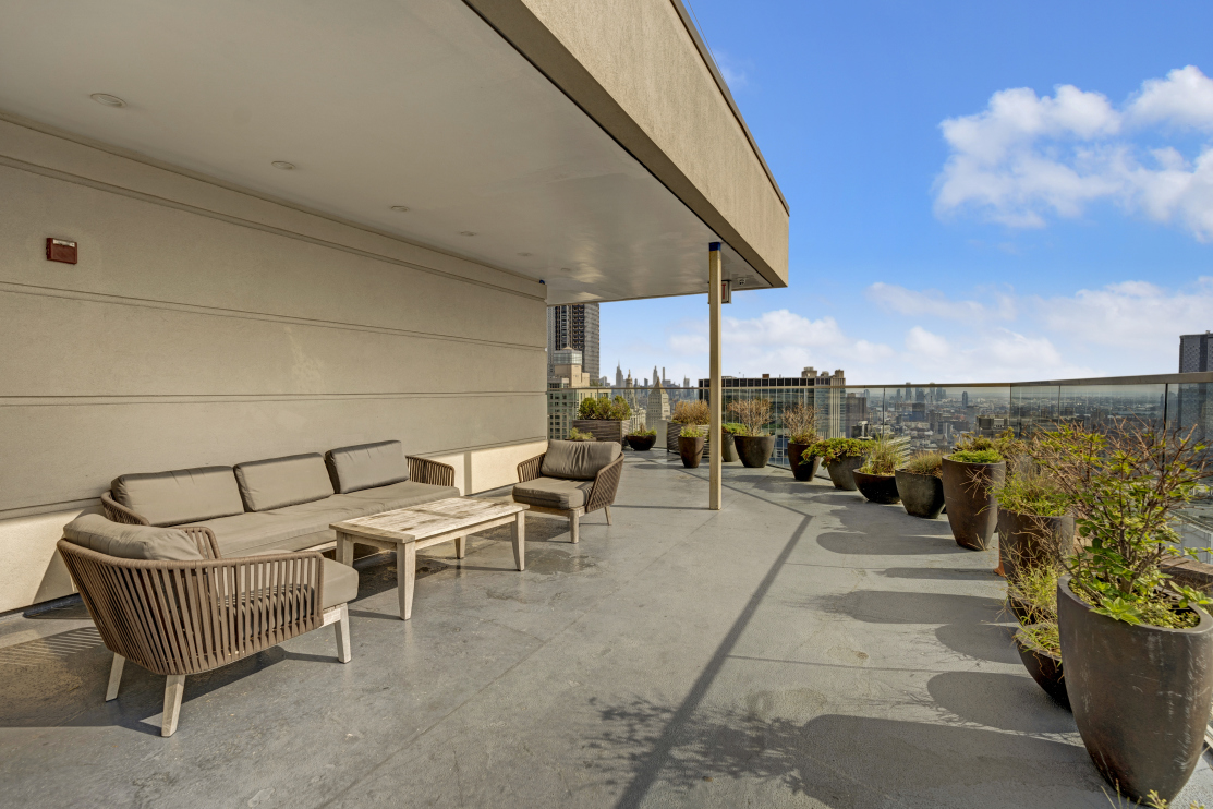 75 Wall Street, Unit 29O Manhattan, NY 10005 - Photo 14 of 24 Gallery Image 14