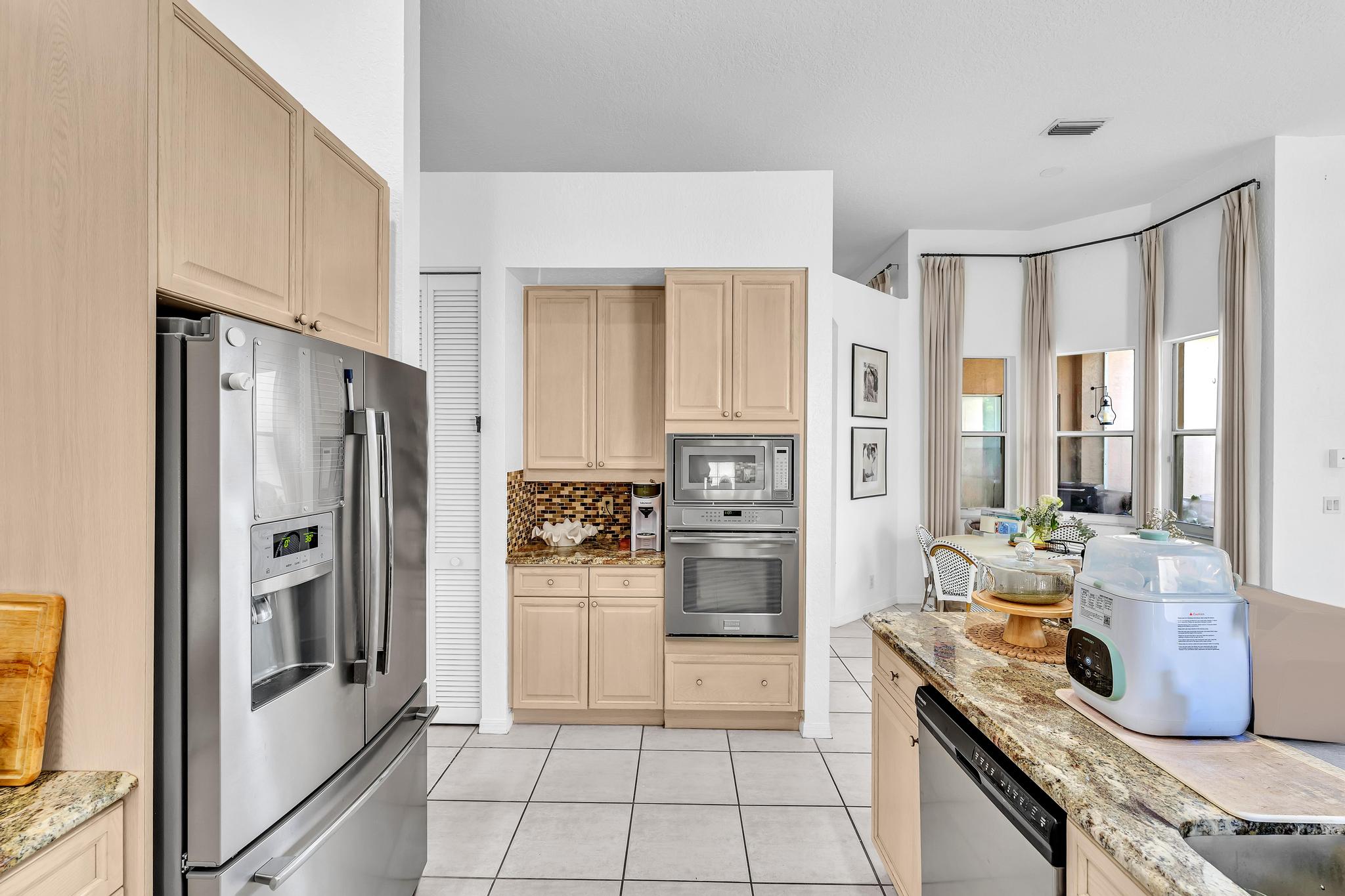 18700 Ocean Mist Drive Boca Raton, FL 33498 - Photo 16 of 29 Gallery Image 16