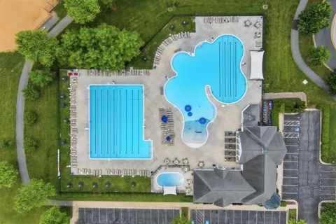 $277,854 | 14241 Kings Crossing Boulevard, Unit 411, Boyds, MD 20841