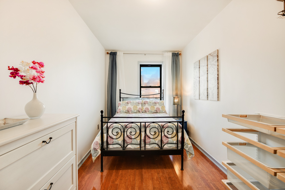 909 East 29th Street, Unit 6G Brooklyn, NY 11210 - Photo 4 of 8