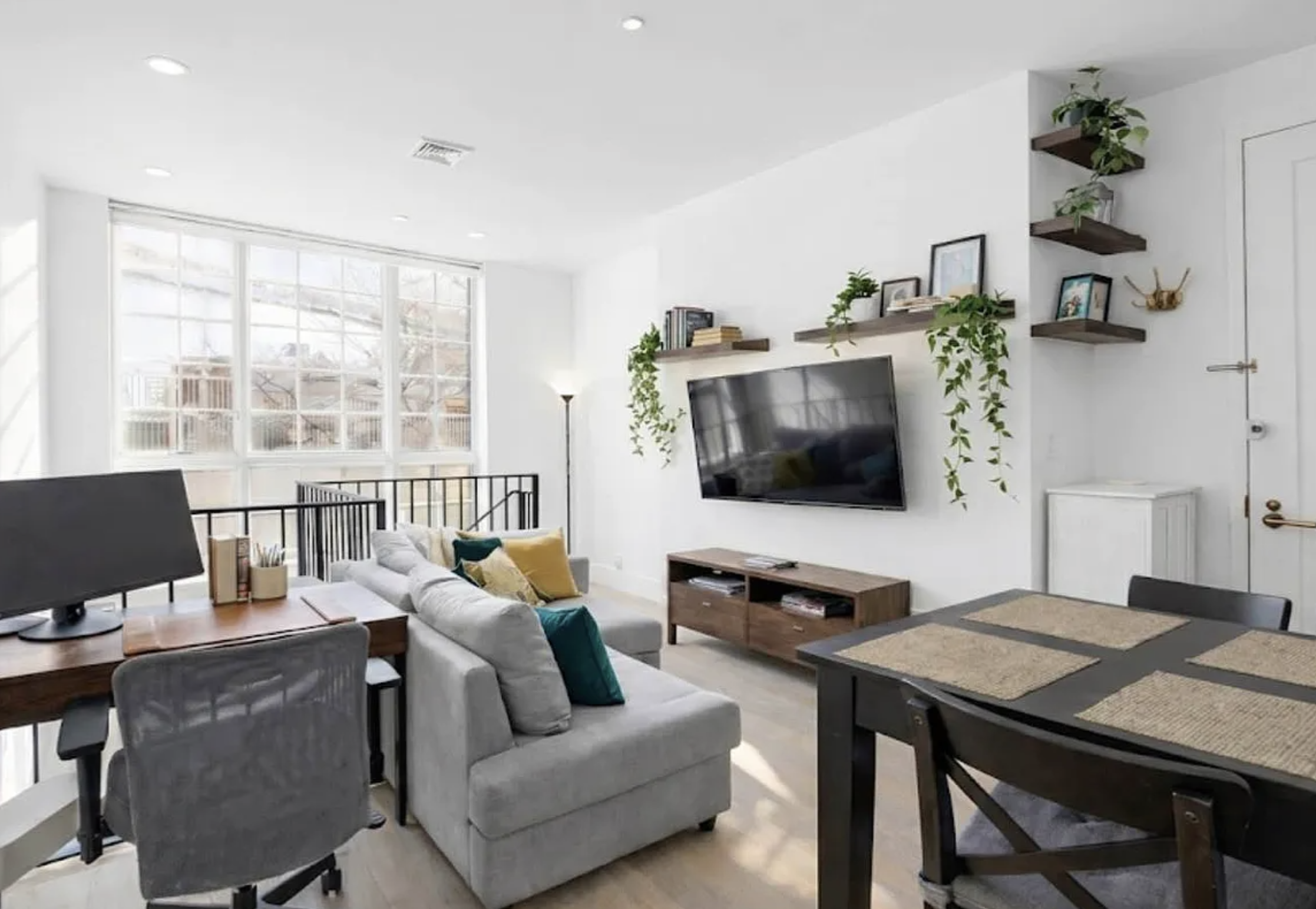 21-19 46th Avenue, Unit 1 Queens, NY 11101 - Photo 6 of 11