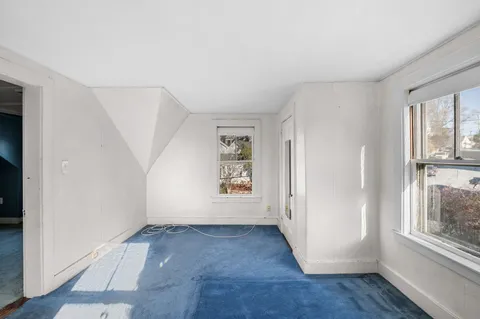 Contact Agent | 27 Rockland Street, Swampscott, MA 01907