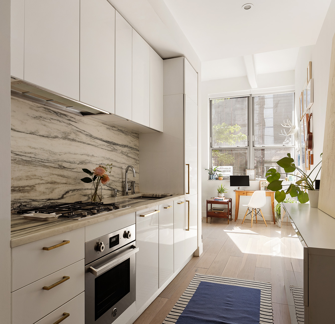 338 Berry Street, Unit 2G Brooklyn, NY 11249 - Photo 4 of 16