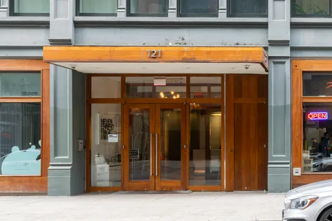 $3,500,000 | 121 West 19th Street, Unit 10G | Chelsea