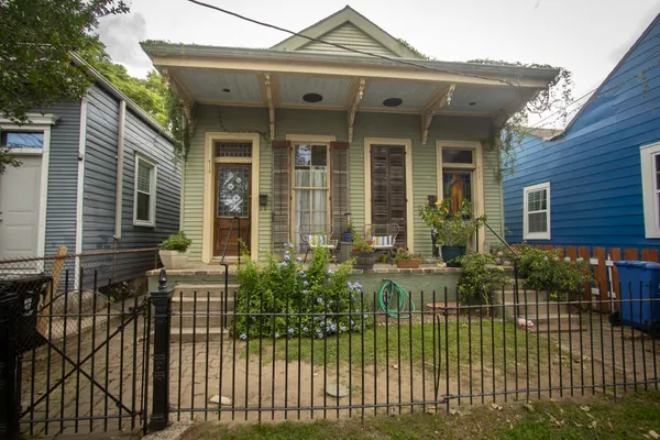 $400,000 | 4117 Laurel Street, New Orleans, LA 70115