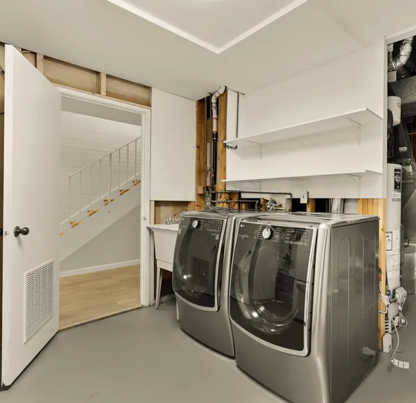 $899,000 | Inverness Ridge Road, Potomac, MD 20854