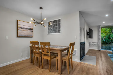 $650,000 | 11645 Montana Avenue, Unit 107, Los Angeles, CA 90049