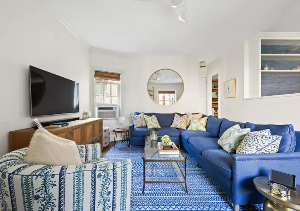 $2,495,000 | 2 Grove Street, Unit 6AB | West Village