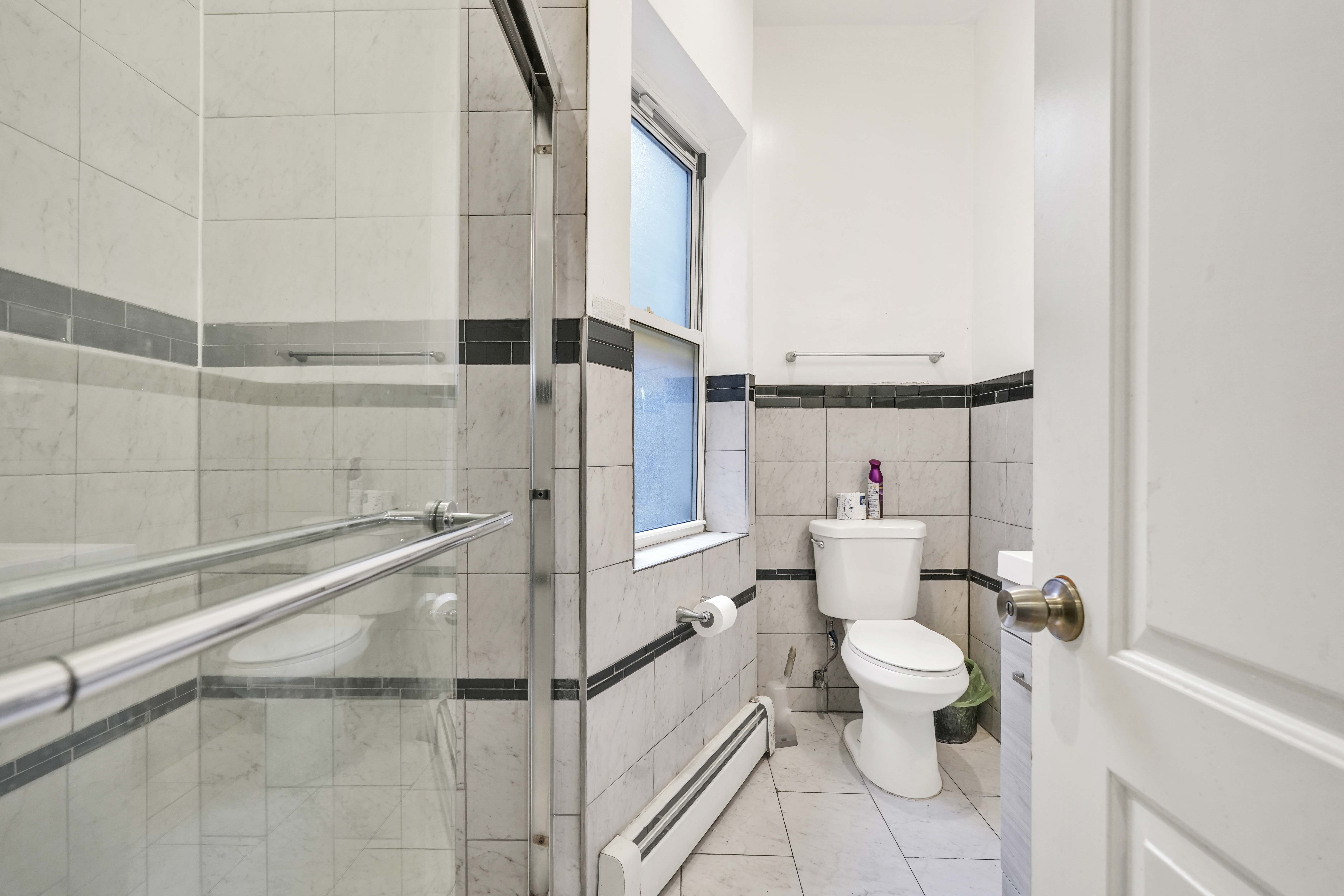 631 East 49th Street, Unit 2 Brooklyn, NY 11203 - Photo 18 of 34