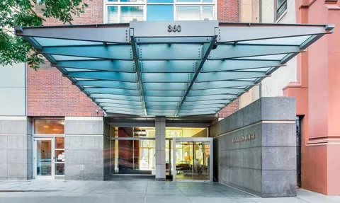 $1,995,000 | 360 East 88th Street, Unit 33B | Upper East Side
