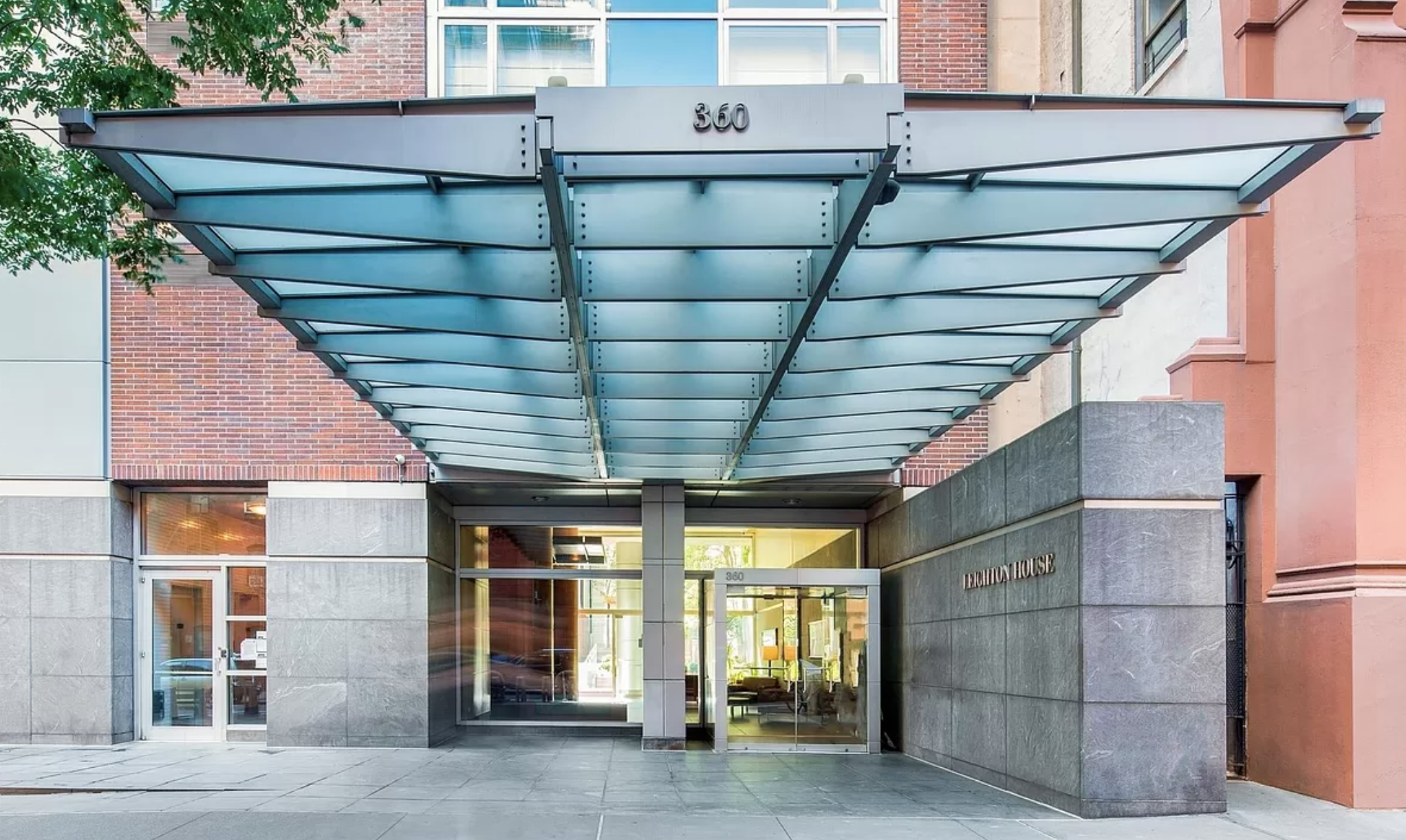 Manhattan, NY 10128 - Photo 25 of 31