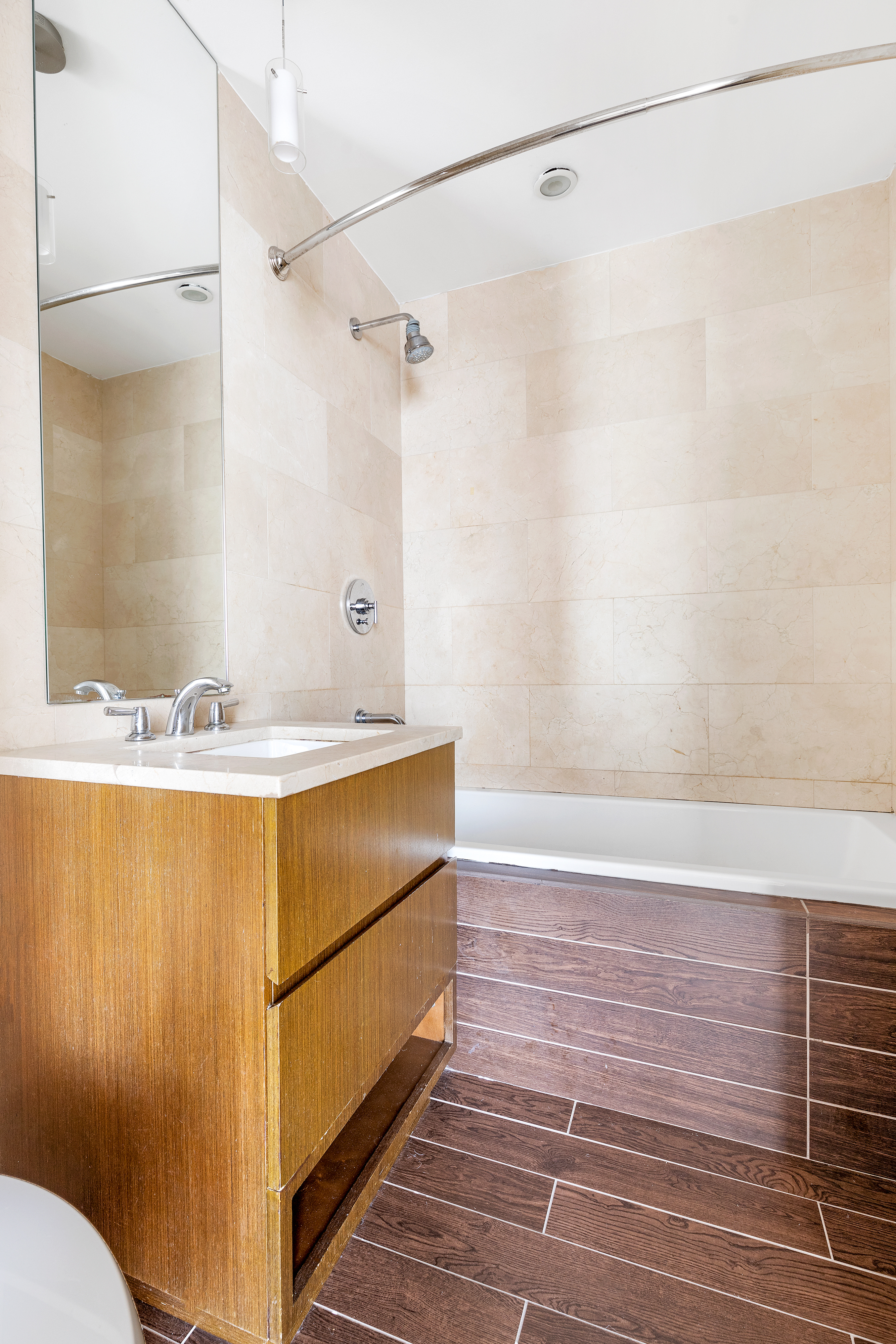 2300 Frederick Douglass Boulevard, Unit 8H Manhattan, NY 10027 - Photo 4 of 9