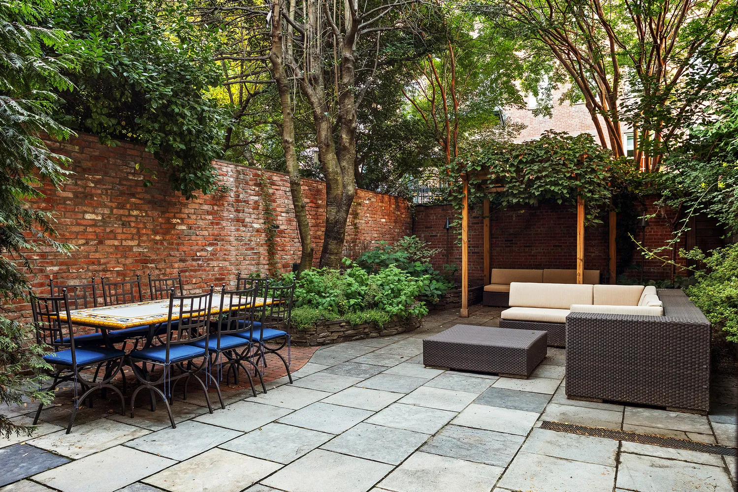 $16,995,000 | 42 Barrow Street | West Village