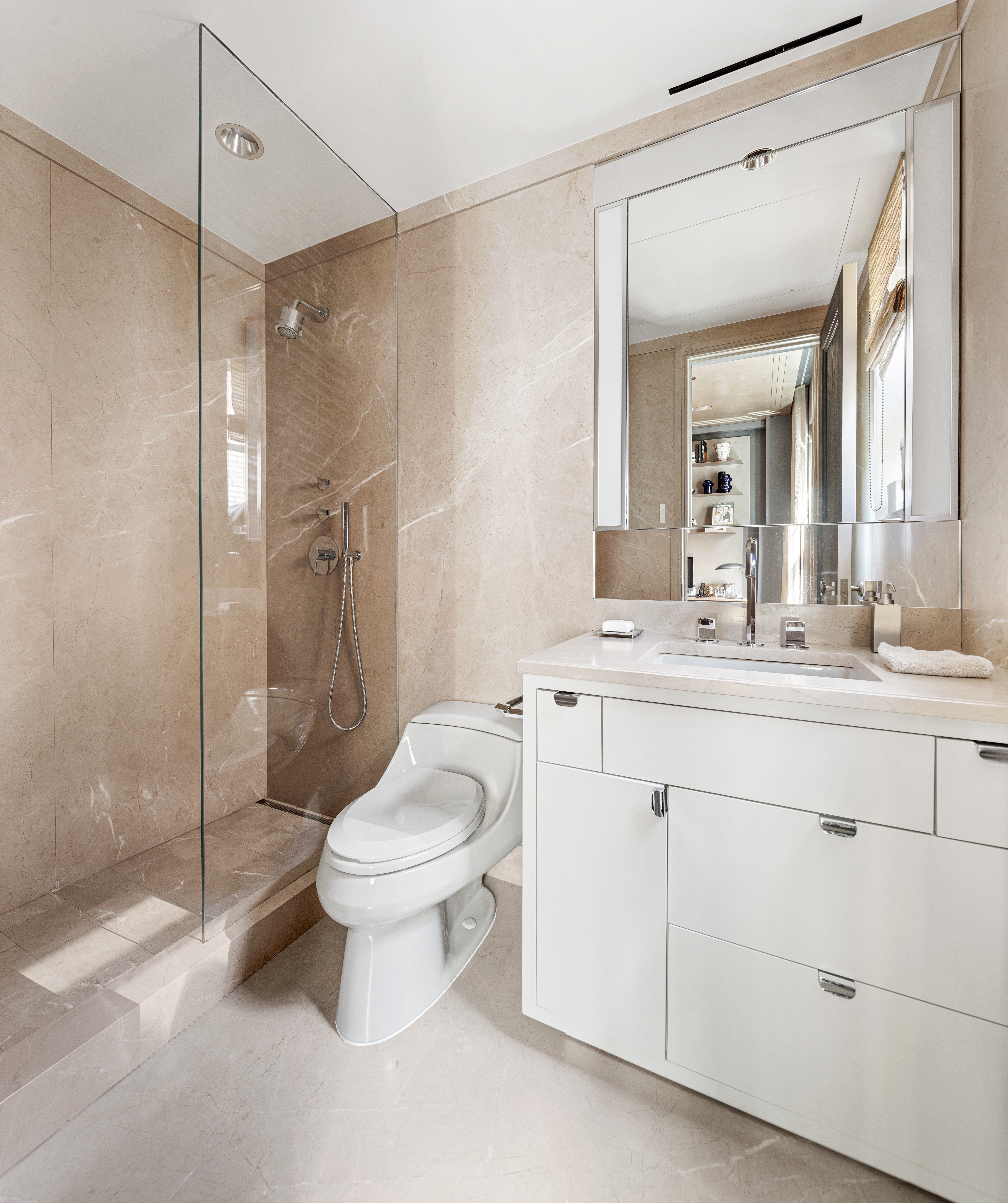 14 East 75th Street, Unit 5E Manhattan, NY 10021 - Photo 9 of 22