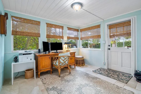$2,400,000 | 521 North Swinton Avenue, Delray Beach, FL 33444