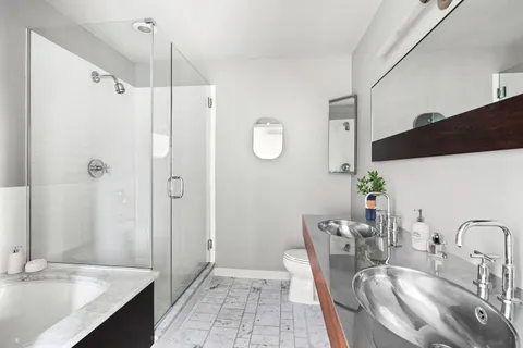 $3,995,000 | 66 9th Avenue, Unit 4W | Chelsea