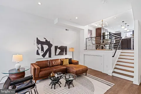 $775,000 | 418 Wallace Street, Philadelphia, PA 19123