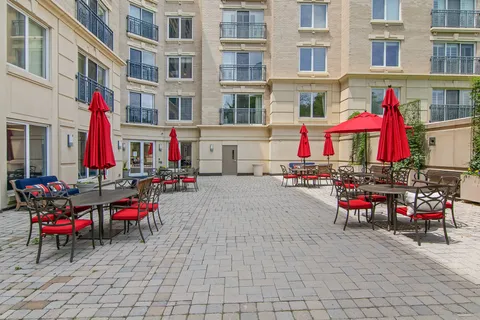 $690,000 | 5 Park Place, Unit 311, Annapolis, MD 21401