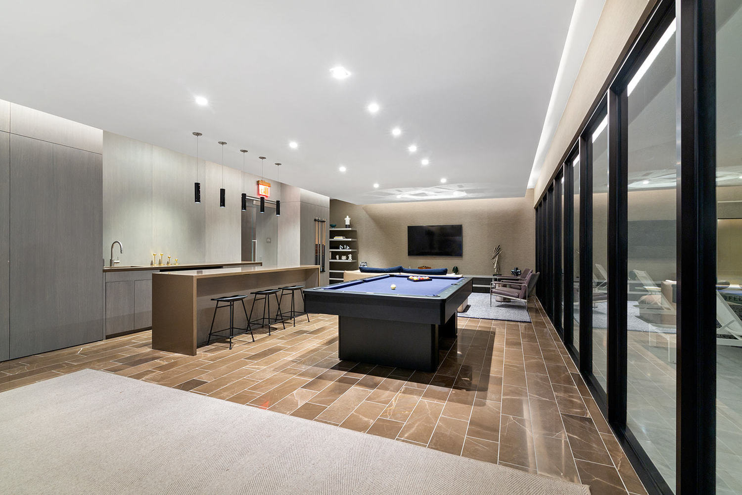 49 Chambers Street, Unit 11D Manhattan, NY 10007 - Photo 23 of 30 a lobby with furniture and a rug