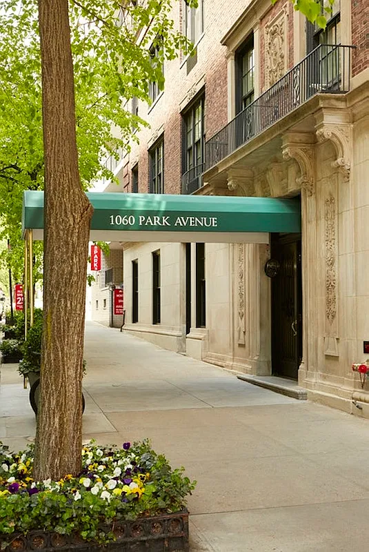 1060 Park Avenue, Unit 3A Manhattan, NY 10128 - Photo 7 of 11 front view of a house with a yard
