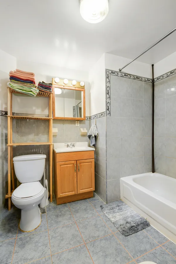 $2,950 | 540 Clinton Avenue, Unit 4 | Clinton Hill