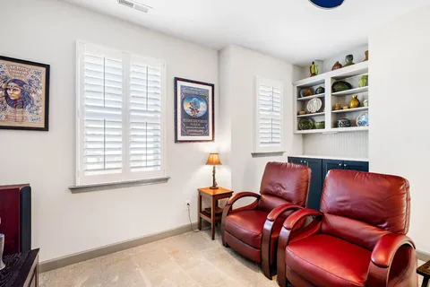 $645,000 | 105 Medfield Court, Chapel Hill, NC 27517