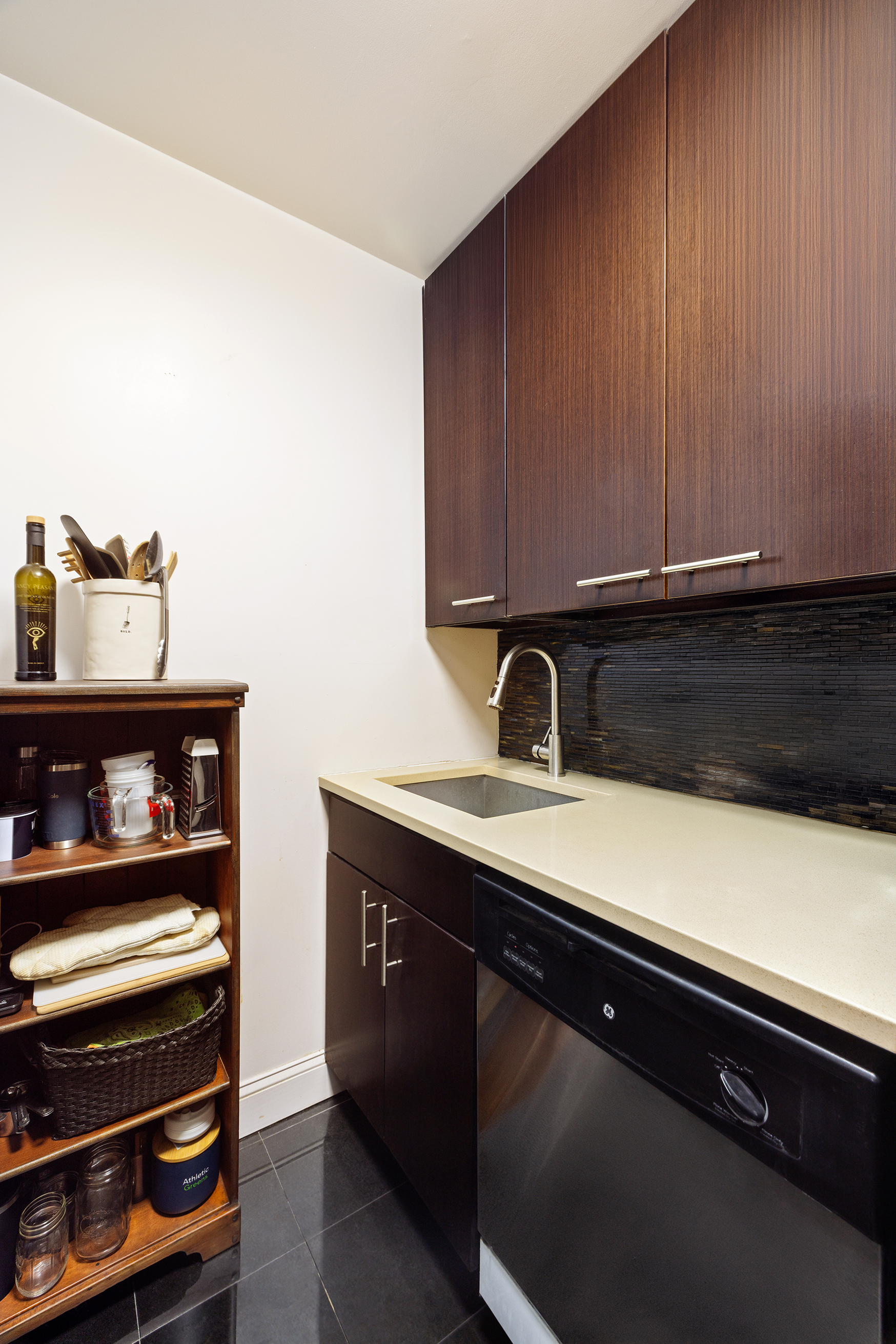 55 West 84th Street, Unit 4B Manhattan, NY 10024 - Photo 5 of 8
