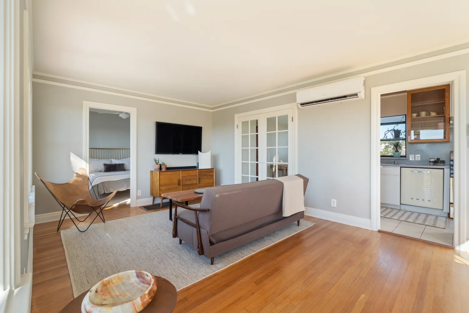 $799,000 | 554 Neva Place, Los Angeles, CA 90042