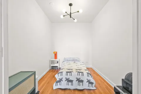 $745,000 | 100 Ocean Parkway, Unit 6K | Windsor Terrace