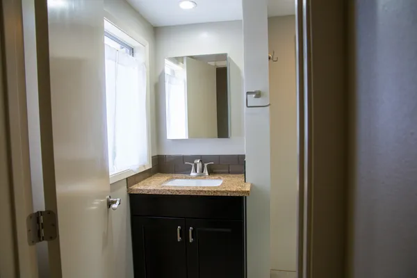 $4,200 | 8 Glenwood Drive, Napa, CA 94559
