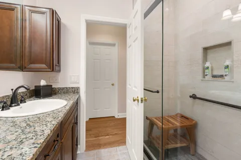 $1,500,000 | 1238 West Wellington Avenue, Chicago, IL 60657