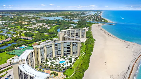 $650,000 | 200 Ocean Trail Way, Unit 1205, Jupiter, FL 33477
