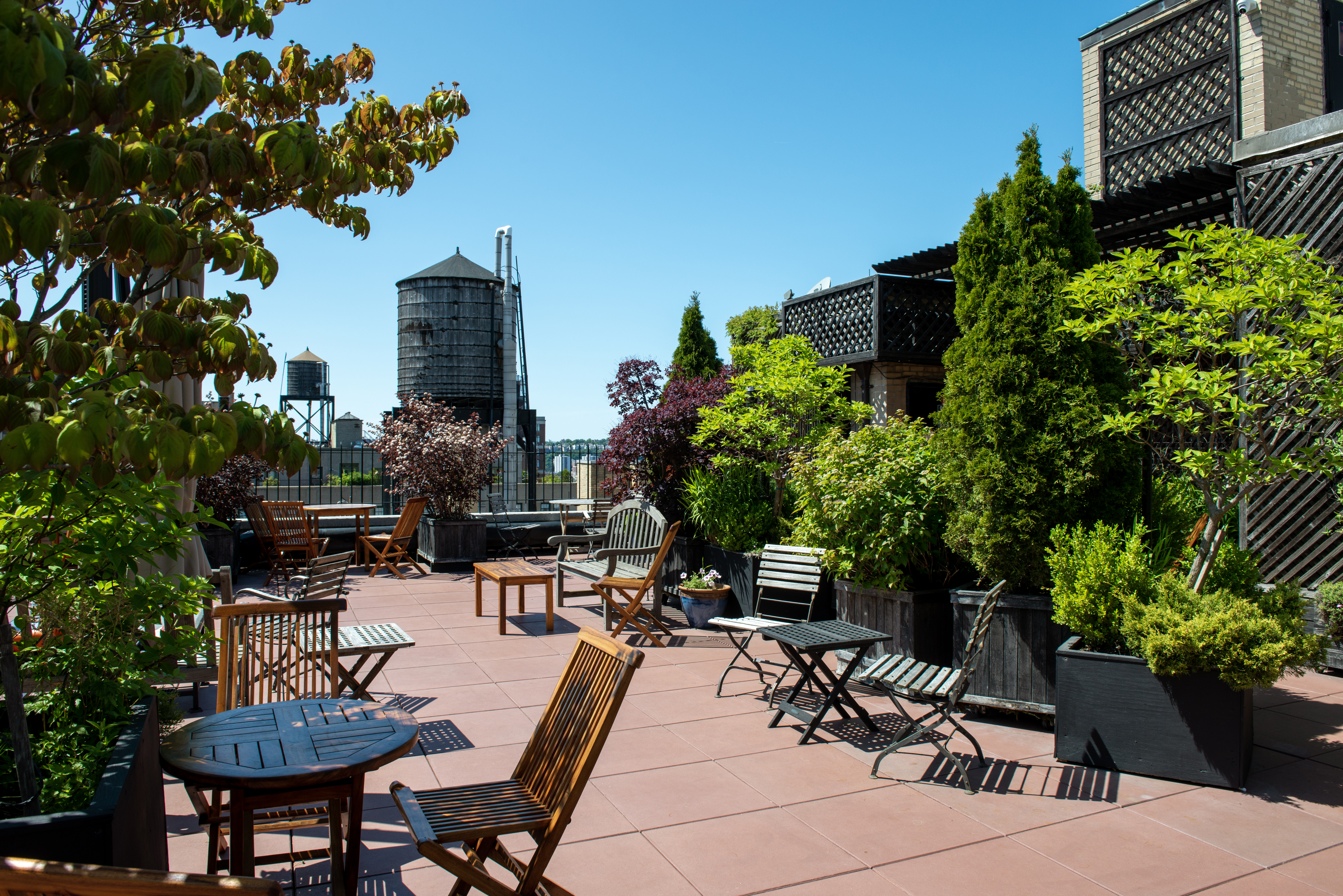 250 West 94th Street, Unit 3F Manhattan, NY 10025 - Photo 8 of 9 a view of a chairs and tables in the patio
