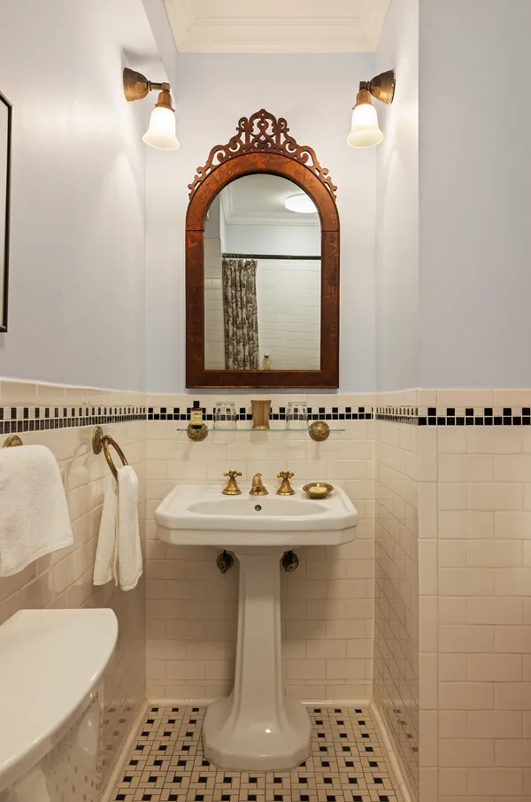 $9,000 | 54 Irving Place, Unit 2 | Gramercy