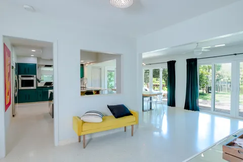 $1,398,000 | 7308 North Ola Avenue, Tampa, FL 33604