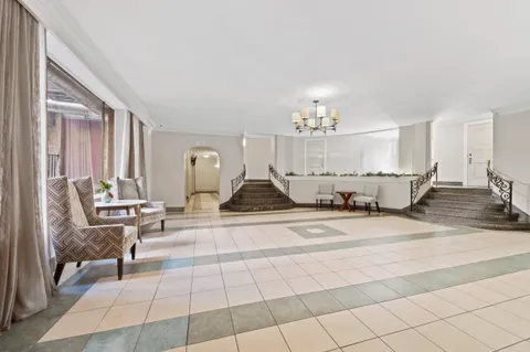 $3,070 | 105-05 69th Avenue, Unit 610 | Rego Park