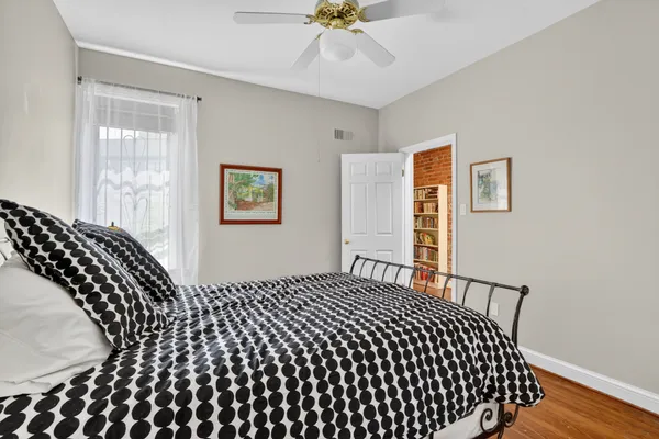 $1,460,000 | E Street Southeast, Washington, DC 20003