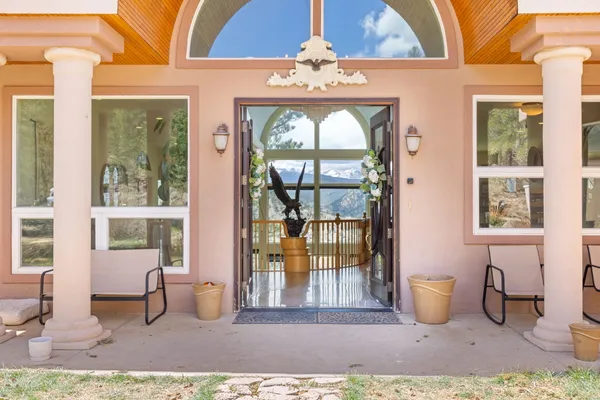 $2,100,000 | 323 Overlook Lane, Boulder, CO 80302