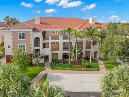 $885,000 | 6 Academy Way, Unit 221, St. Petersburg, FL 33711