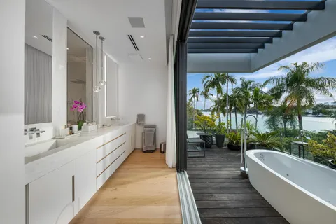 $23,995,000 | 226 West Rivo Alto Drive, Miami Beach, FL 33139